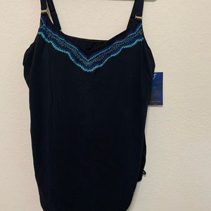 NWT Beautiful Black Tankini Top